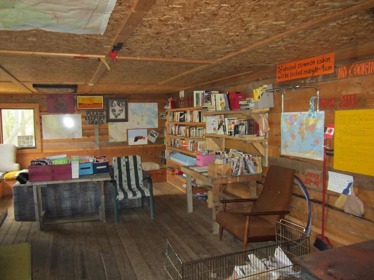 Dawson City River Hostel Exterior foto
