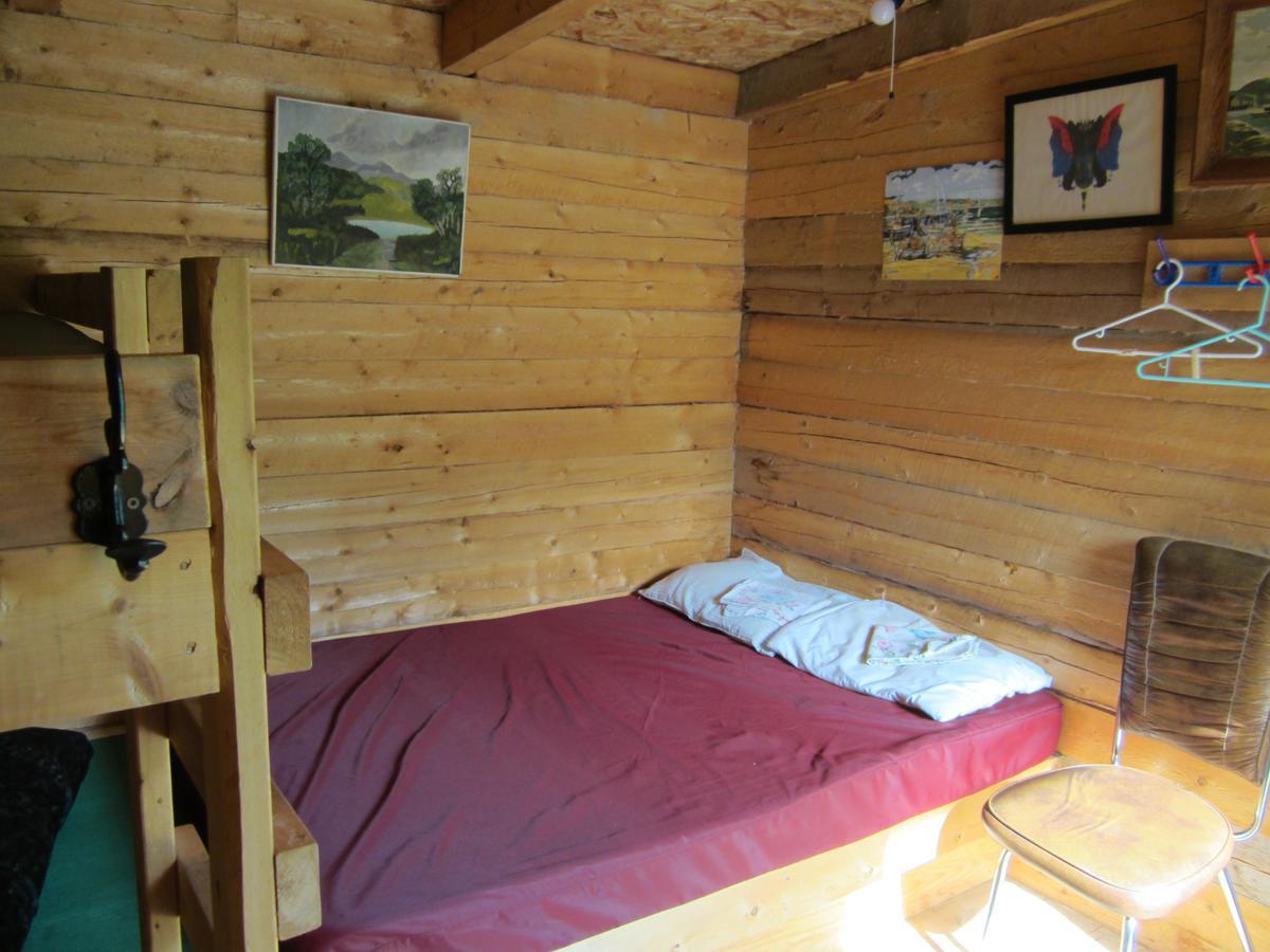 Dawson City River Hostel Exterior foto